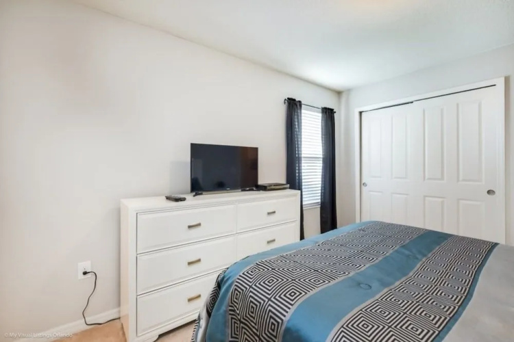 Compass Bay 5132