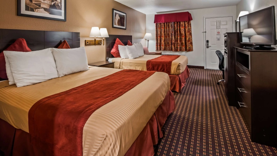 Standard Quadruple room