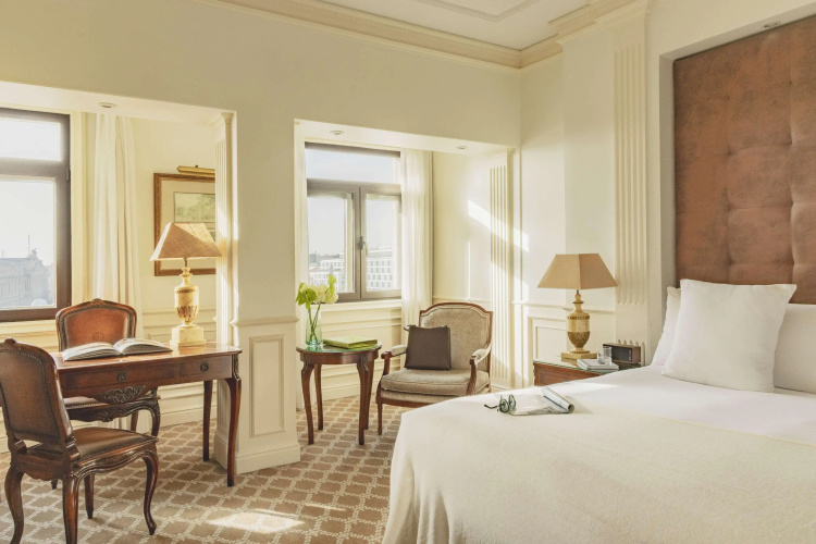 Gran Melia Fenix - The Leading Hotels of the World