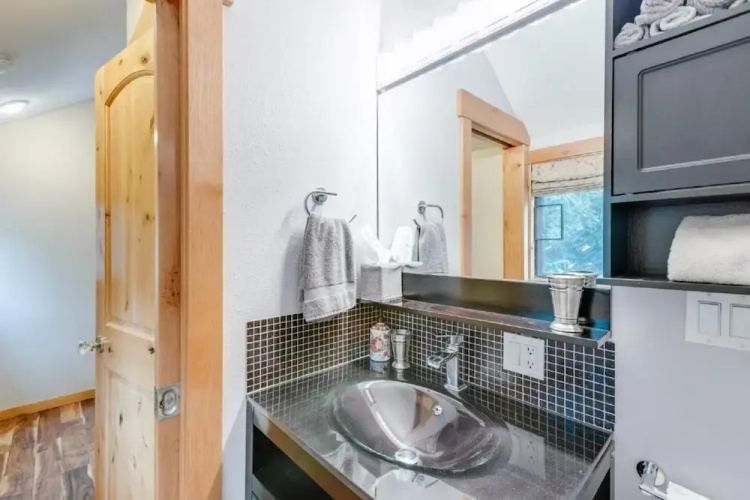 Mt Baker Lodging Condo 23 - Sleeps 4