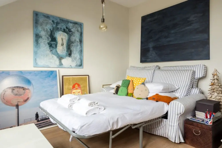 Pleasant Earl s Court Apartment Near Hyde Park