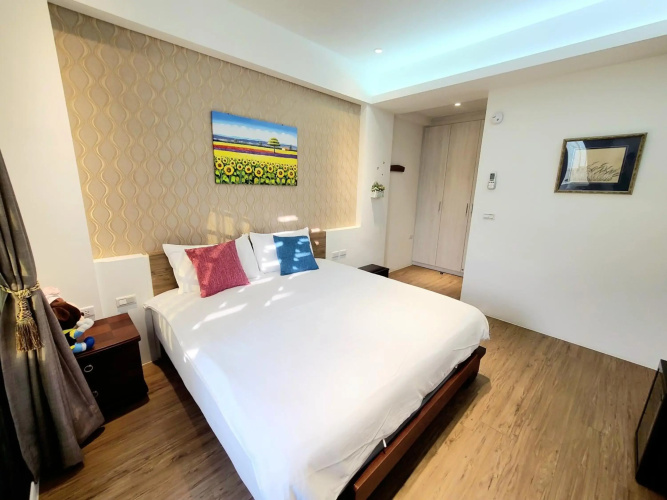 LoveHappiness Inn