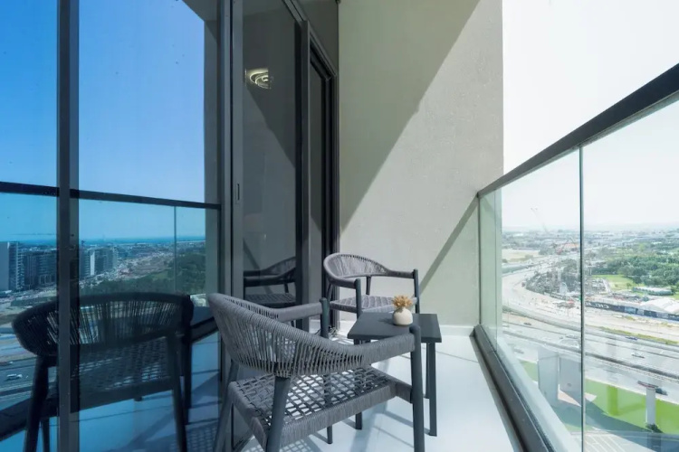 Gorgeous 2BR space in Aykon