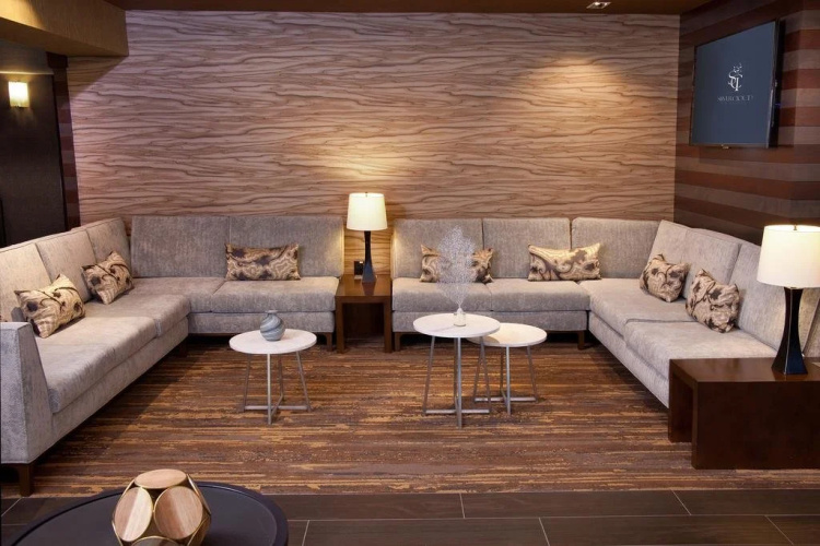 Silver Cloud Inn University
