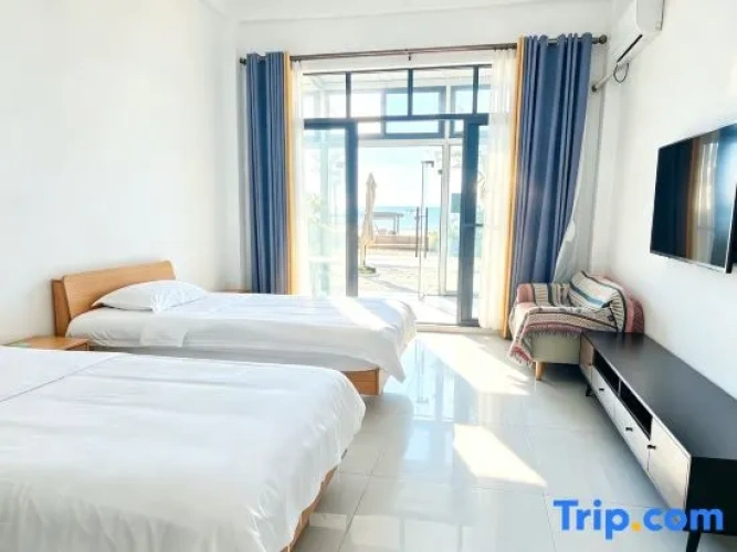 Standard Twin Basement room with sea view