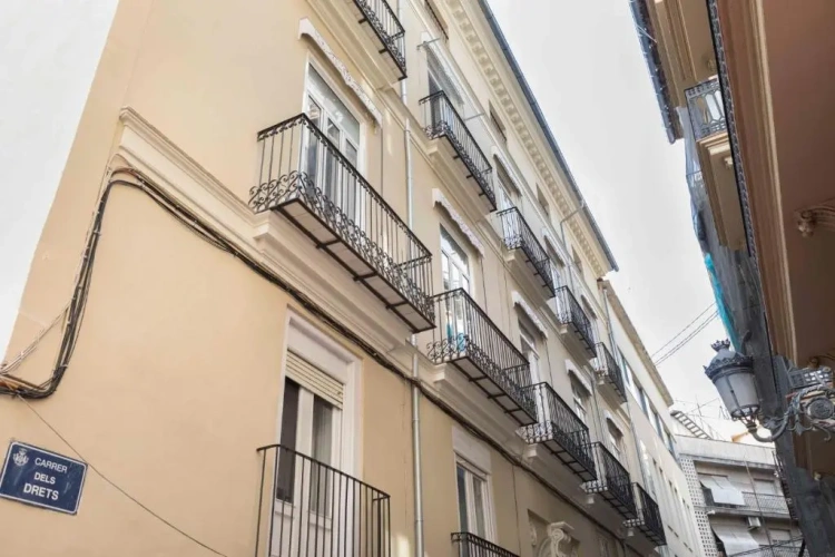 Standard Apartment