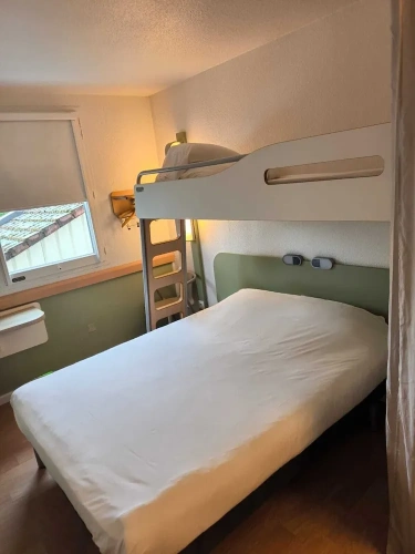 Economy Triple room