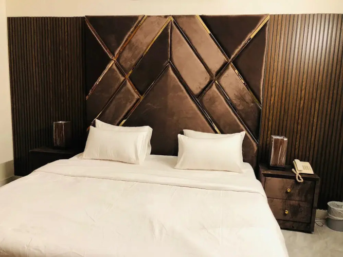Royal Executive Guest House