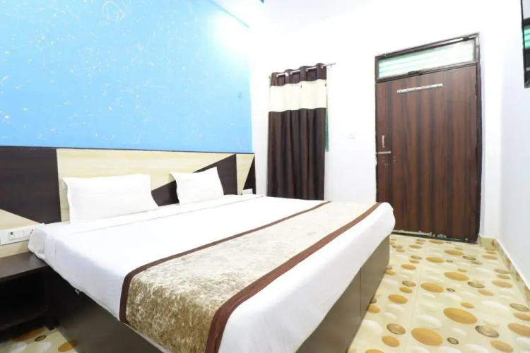 Taj 3 Start Hotel