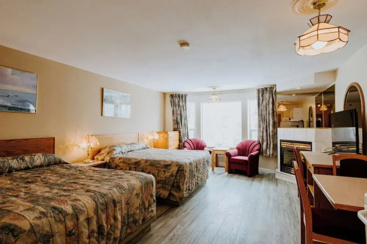 Western Budget Motel Plus Mosaic Suites