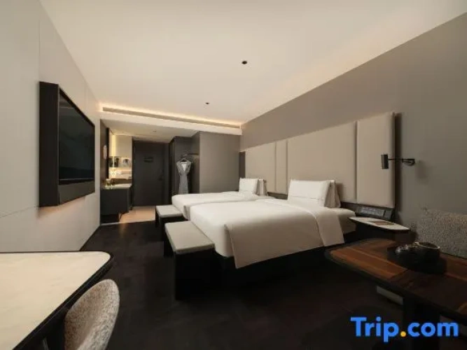 Premier Twin room