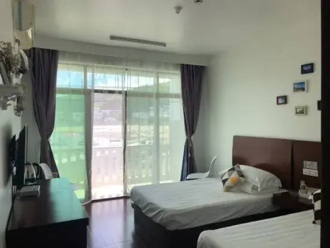 Chaoyin Island Hostel