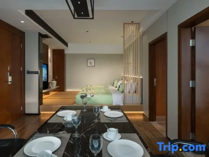 2 Bedrooms Suite