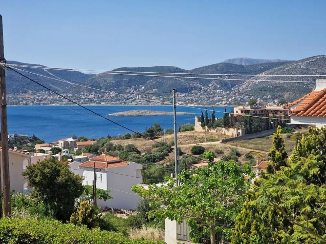 4 Bedrooms Villa with balcony and with garden view