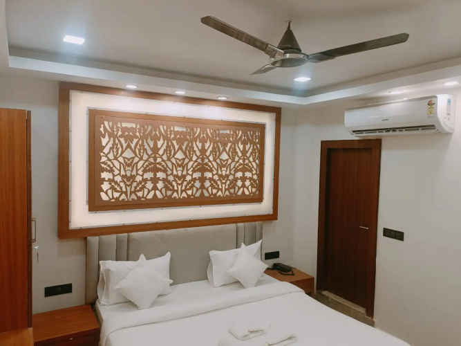 Hotel Shaurya Inn