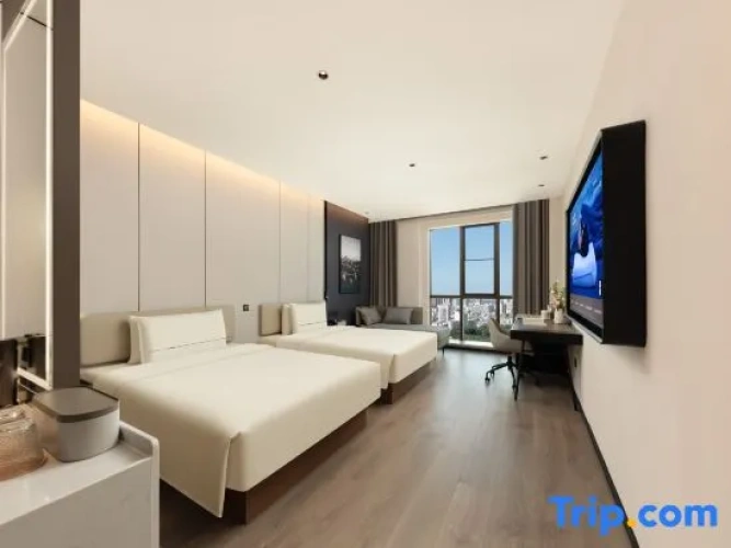 Premier Twin room