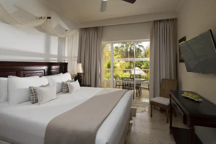 2 Bedrooms Level Suite