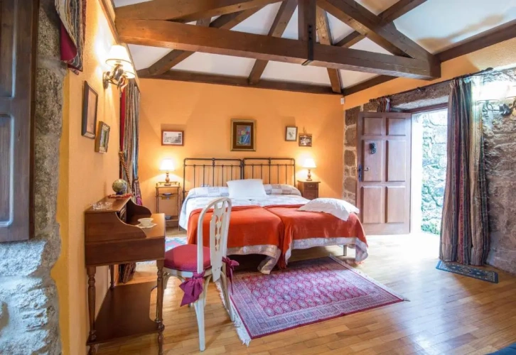 Standard Double room with view
