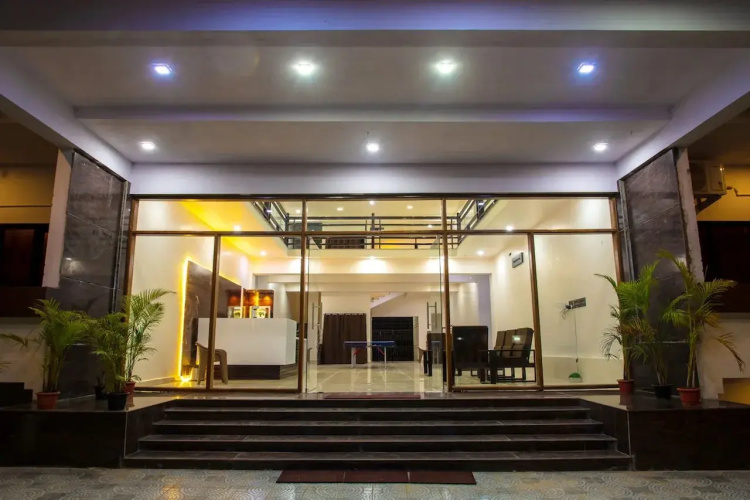 Mastiff Select Terrain Dandeli