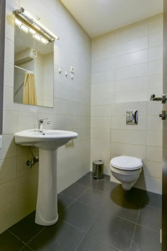 J&J Twins Apartments