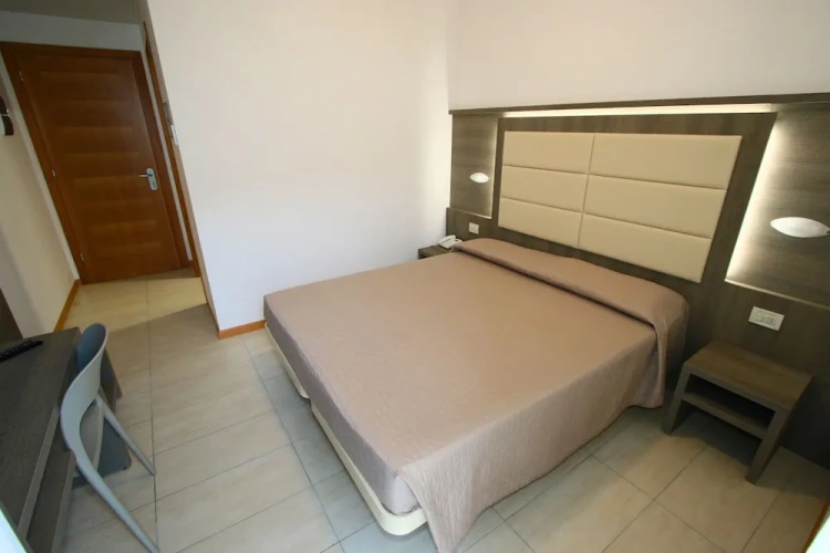 Superior Double room with balcony