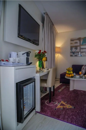 Standard Twin room with balcony and with city view