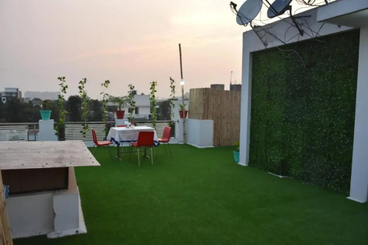 FabExpress Abodes House