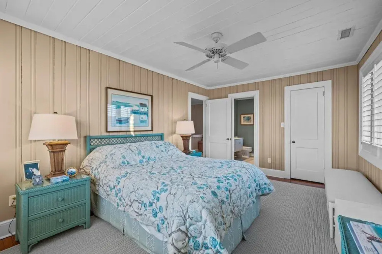 Taylor Cottage 5 Bedroom Home