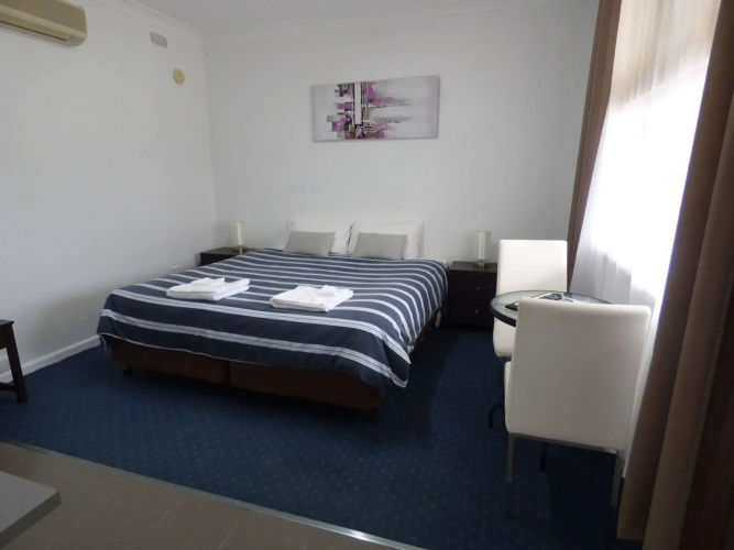 Calder Family Motel
