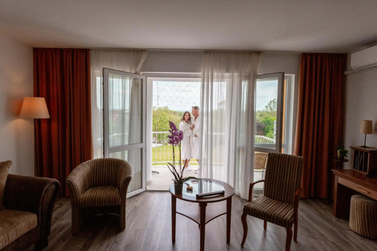 Aphrodite Hotel
