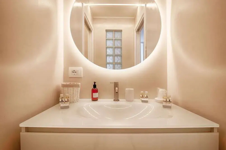 Regina Luxury Apartment