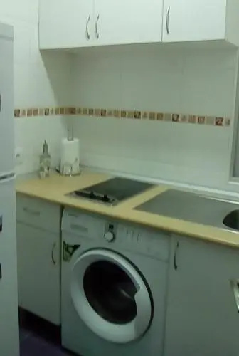 Apartamento En Legazpi De 3 Dormitorios Pequeños