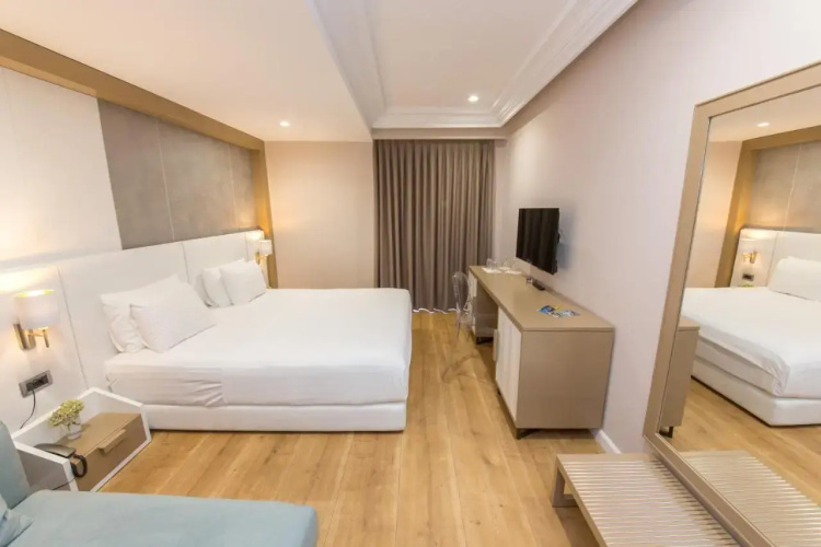 Hotel Brilant