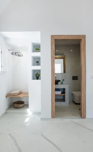 Standard Triple room with balcony