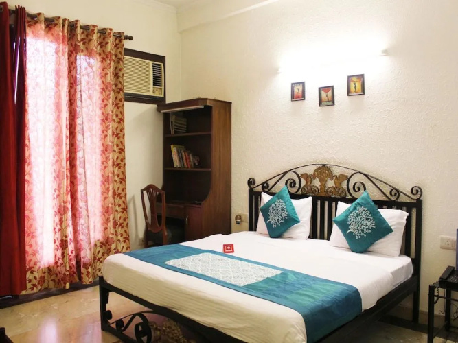 Oyo 2256 Hotel Excellency