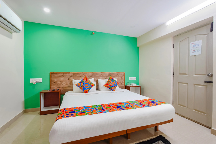 FabHotel Manyu Inn