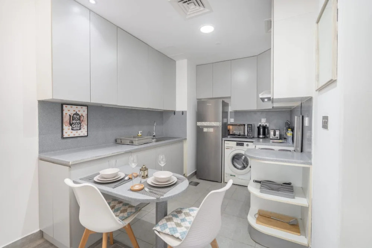 Stylish Studio Apartment in Tecom s Prime Location