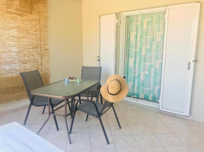 Studio with balcony and with view