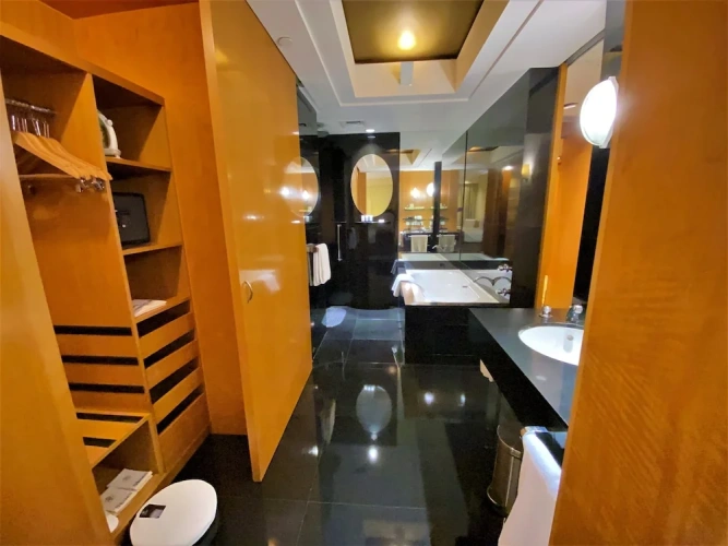 Business Club Suite