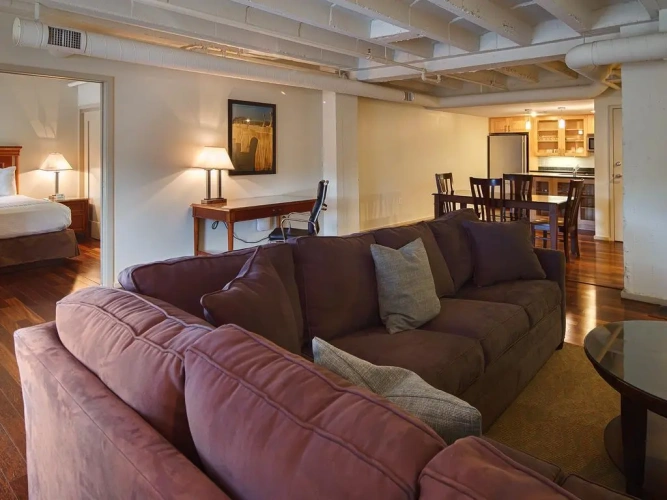 1 Bedroom Double Suite