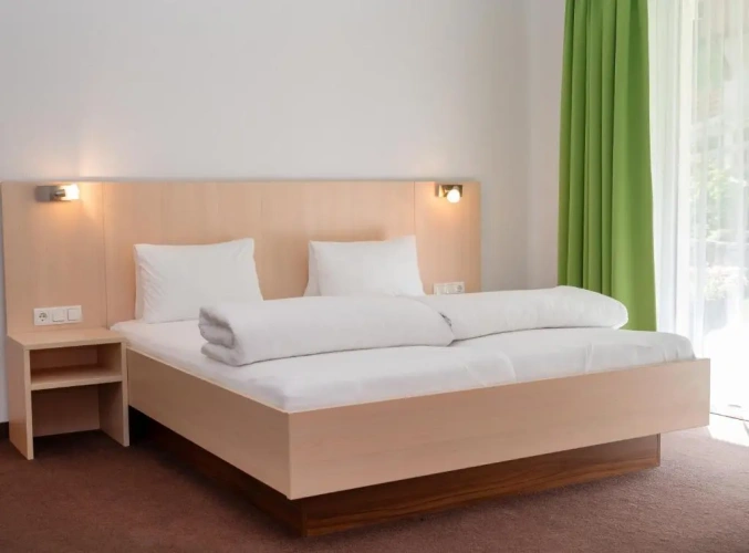 3 Bedrooms Apartment
