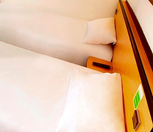 Standard Double room with street view