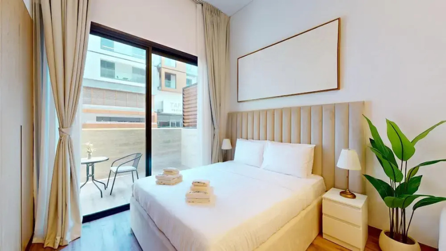 JVC - Oakley Square Residences B015