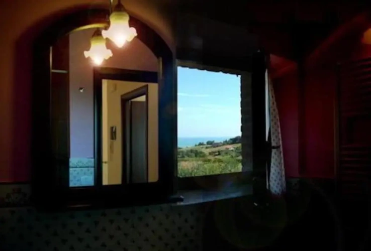 2 Bedrooms Deluxe Apartment with sea view