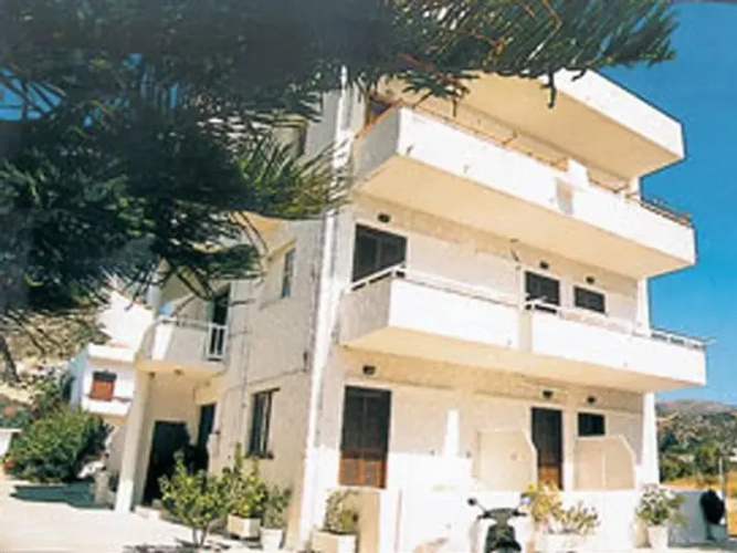 Filoxenia Apartments