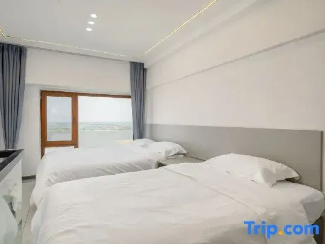 Standard Double room with view