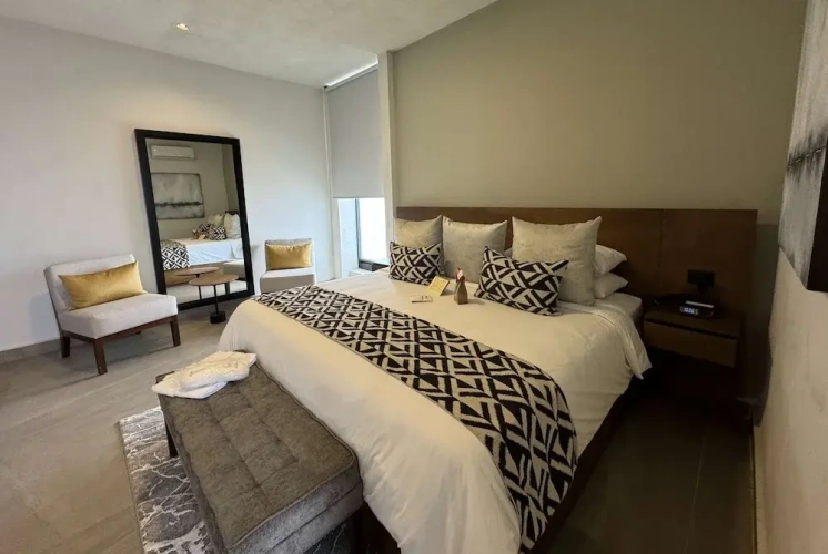 2 Bedrooms Quadruple Suite