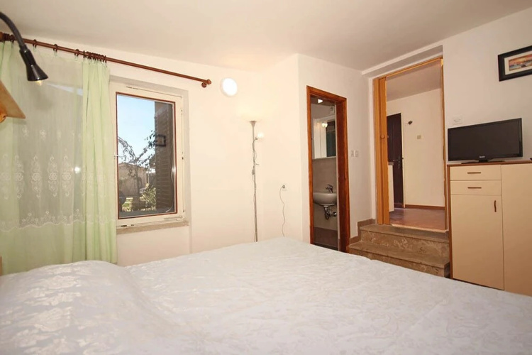 Studio Apartment Valkane