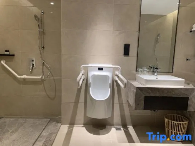 Guilin La Pairie Hotel