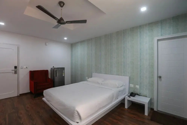 Aston Suites
